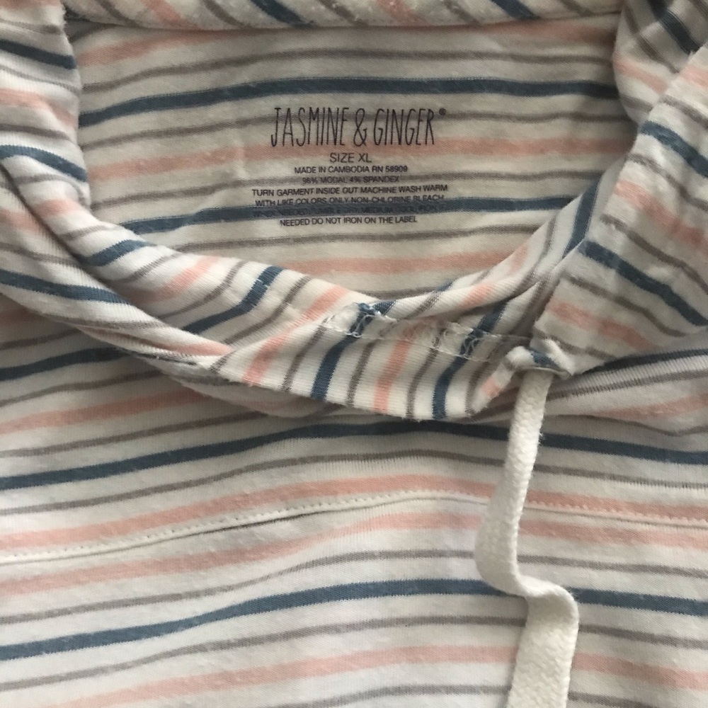 Sweatshirt - Picture 2 of 2